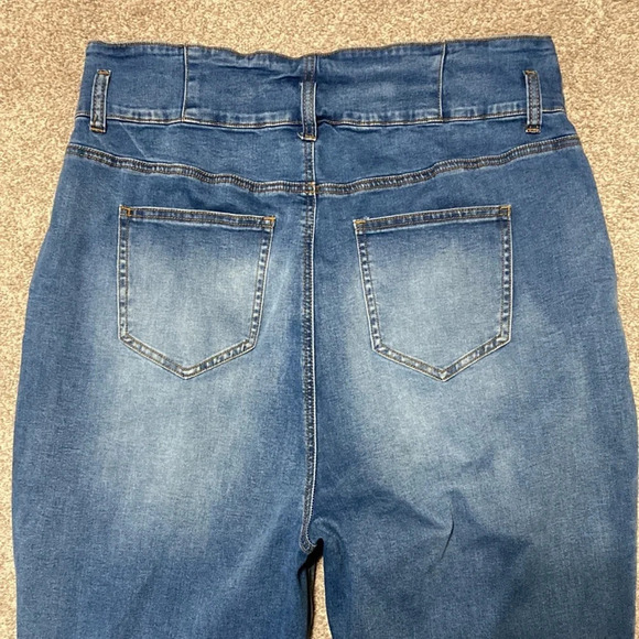 Fashion Nova Look At Me Now High Waisted Skinny Jean 38 (3X) - Picture 14 of 16